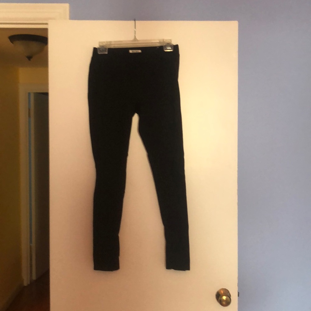 Black leggings
